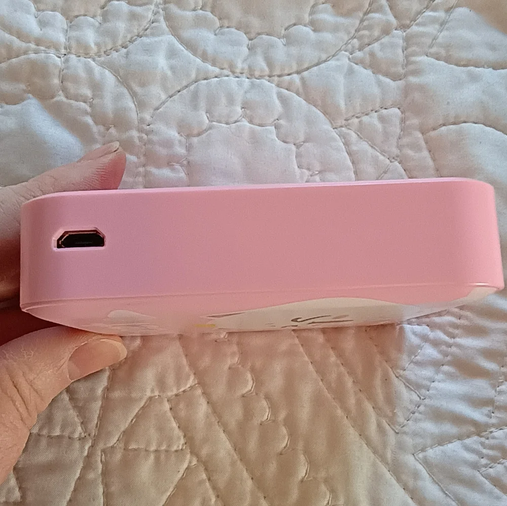 Yoobao Sweet Cat Portable Charger